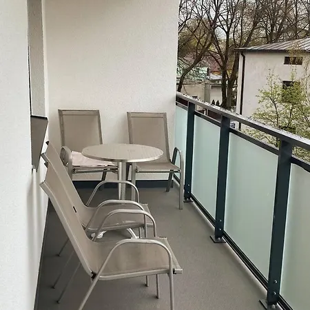 Kulaliskorter Kesklinna Ja Ranna Laheduses דירה פארנו